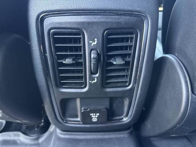 2020 Jeep Grand Cherokee Altitude 4x2