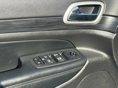 2020 Jeep Grand Cherokee Altitude 4x2