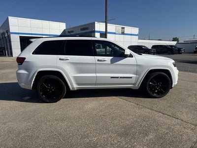 2020 Jeep Grand Cherokee Altitude 4x2