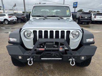 2023 Jeep Gladiator Sport