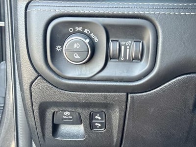 2020 RAM 1500 Limited Crew Cab 4x2 5'7" Box