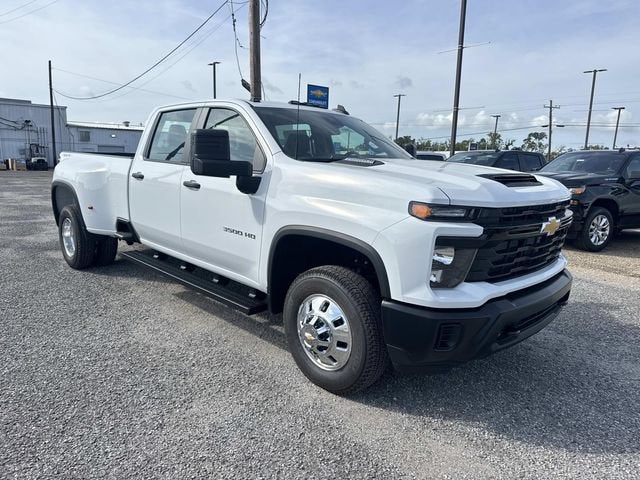 2026 Chevrolet Silverado 3500 HD WT DRW
