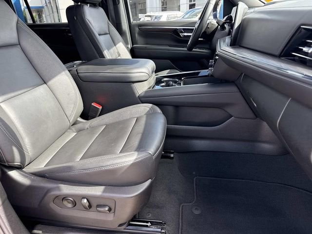 2025 Chevrolet Suburban Z71