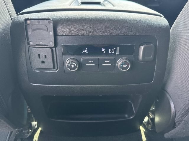2017 Chevrolet Suburban LS