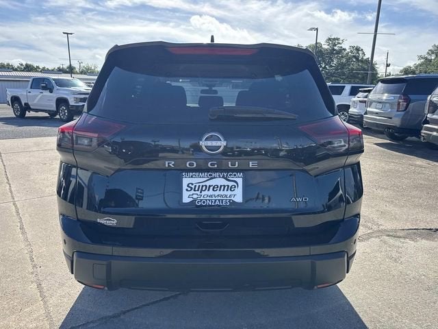 2025 Nissan Rogue SV