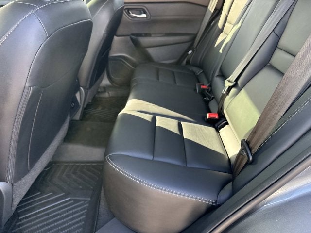 2023 Nissan Rogue SL FWD