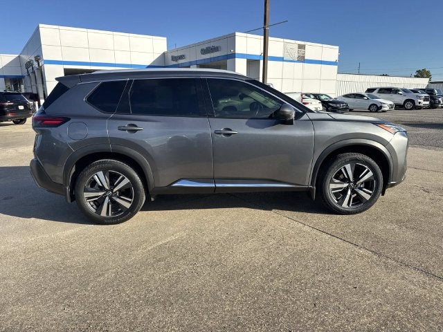 2023 Nissan Rogue SL FWD