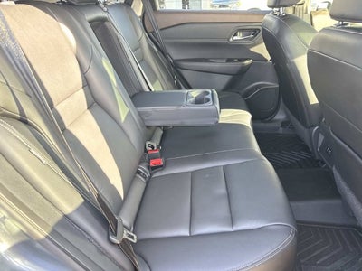 2023 Nissan Rogue SL FWD