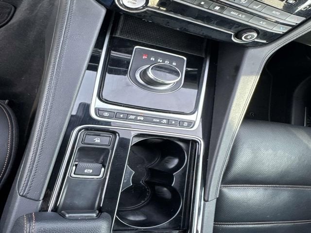 2020 Jaguar F-PACE 25t Prestige