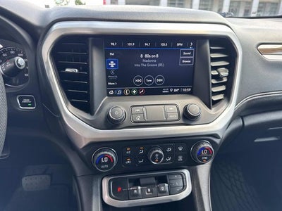 2023 GMC Acadia SLE