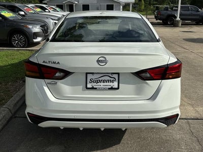 2025 Nissan Altima 2.5 SV