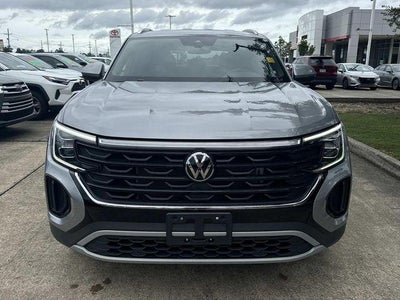 2025 Volkswagen Atlas Cross Sport 2.0T SE w/Technology