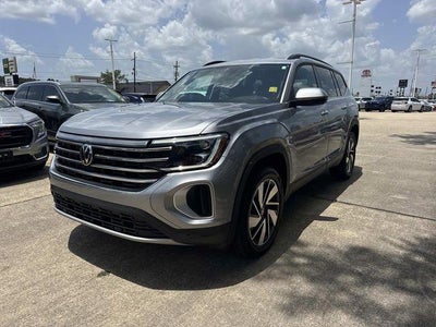 2025 Volkswagen Atlas 2.0T SE w/Technology