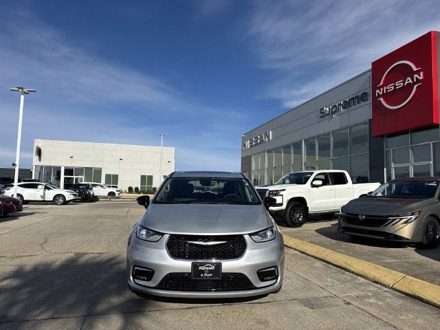 2024 Chrysler Pacifica Limited