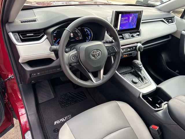 2025 Toyota RAV4 Hybrid XLE Premium