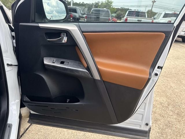 2018 Toyota RAV4 Platinum