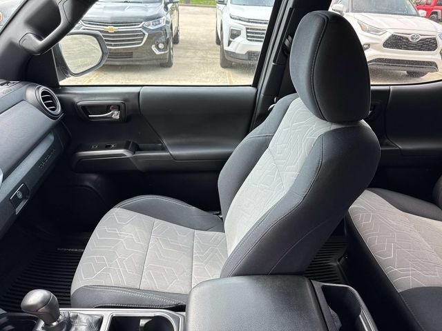 2022 Toyota Tacoma TRD Off-Road V6