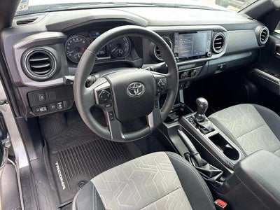 2022 Toyota Tacoma TRD Off-Road V6