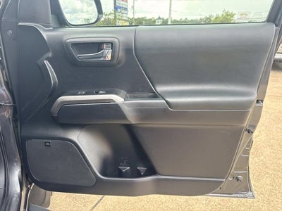 2020 Toyota Tacoma Limited V6