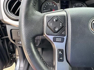 2020 Toyota Tacoma Limited V6