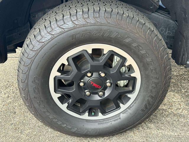 2025 Toyota Tacoma TRD Off-Road