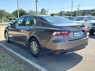 2024 Toyota Camry Hybrid LE