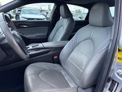 2022 Toyota Avalon Hybrid Limited