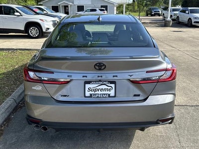 2025 Toyota Camry SE