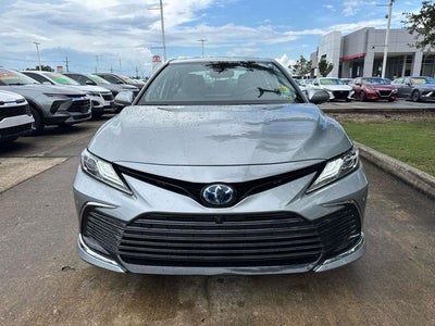 2024 Toyota Camry Hybrid XLE