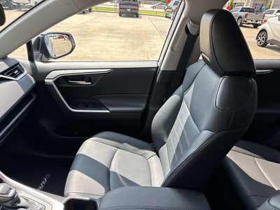 2023 Toyota RAV4 Hybrid XLE Premium
