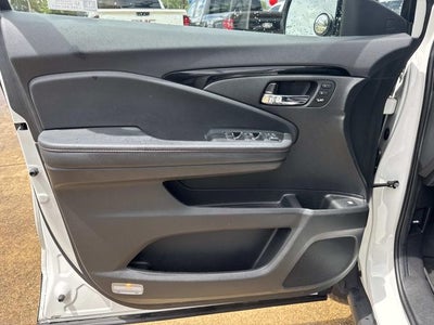 2022 Honda Ridgeline Black Edition