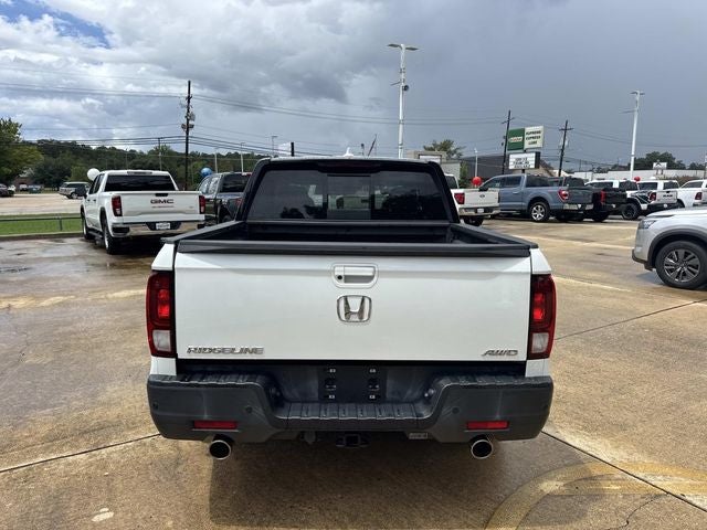 2022 Honda Ridgeline Black Edition