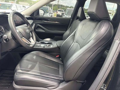 2023 INFINITI QX60 PURE