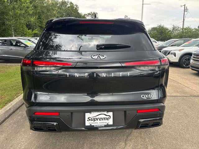 2023 INFINITI QX60 PURE