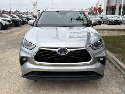 2022 Toyota Highlander Hybrid XLE