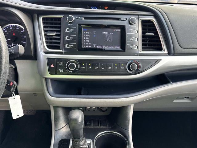 2019 Toyota Highlander LE