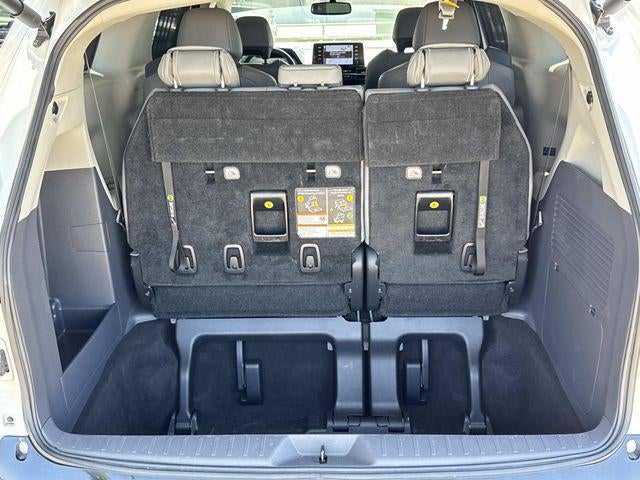 2022 Toyota Sienna Limited 7 Passenger