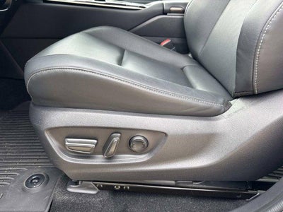 2025 Toyota Crown Signia Limited