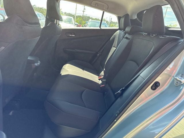 2022 Toyota Prius L