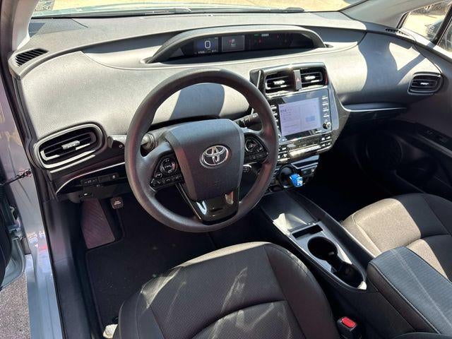 2022 Toyota Prius L