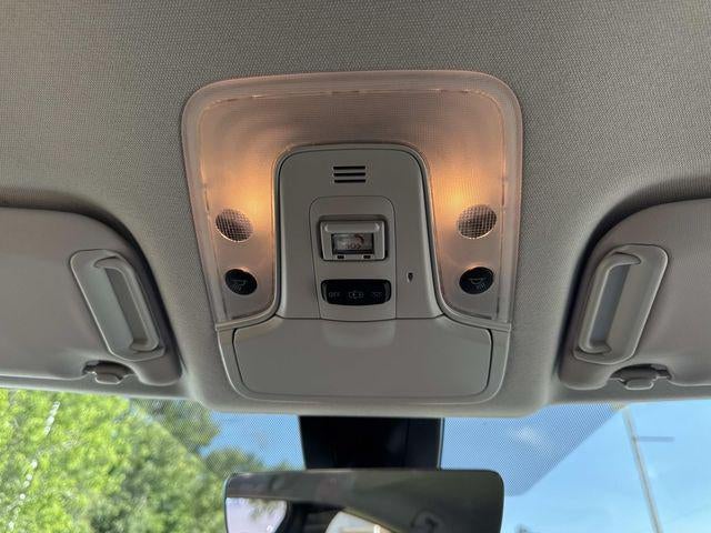 2022 Toyota Prius L