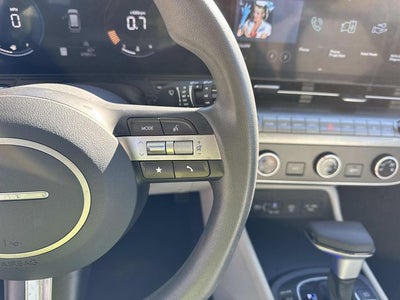 2024 Hyundai Kona SE