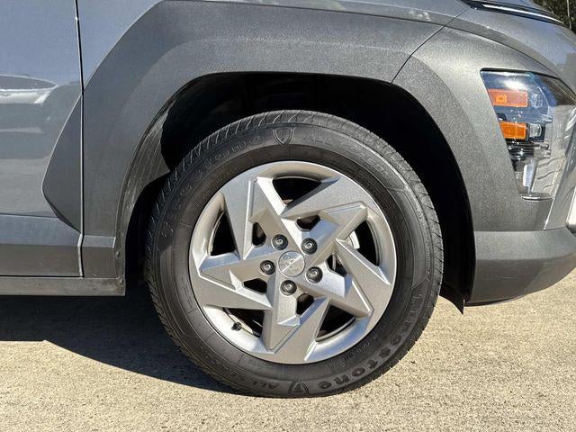 2024 Hyundai Kona SE