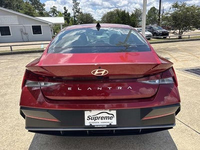 2024 Hyundai Elantra SEL