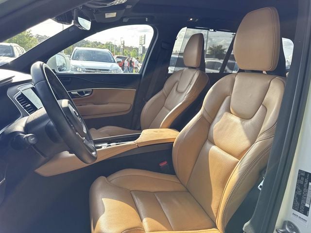 2022 Volvo XC90 T6 Inscription