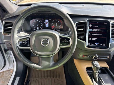 2022 Volvo XC90 T6 Inscription
