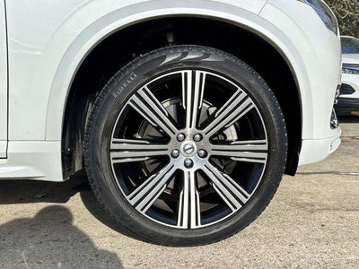 2022 Volvo XC90 T6 Inscription