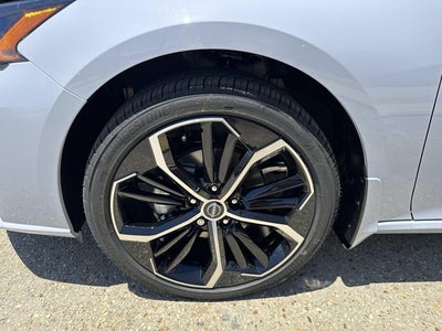 2025 Nissan Altima 2.5 SR