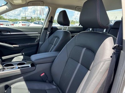 2025 Nissan Altima 2.5 SR