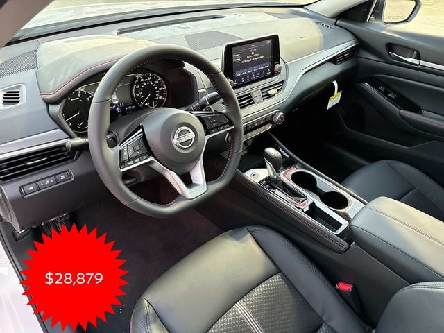 2025 Nissan Altima 2.5 SR